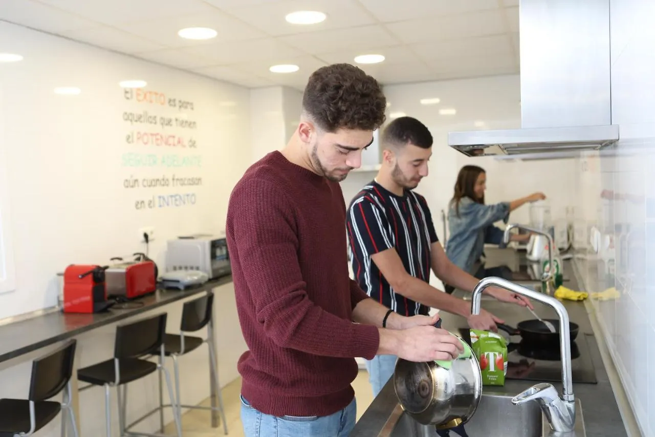 דירה מאלגה Residencia Universitaria Alboran